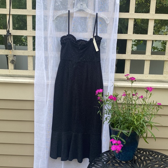NWT Anthropologie Hatch dress, underwire support and slip. XS - Picture 2 of 4